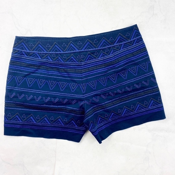 [WHBM] Navy Embroidered Shorts - Picture 8 of 8